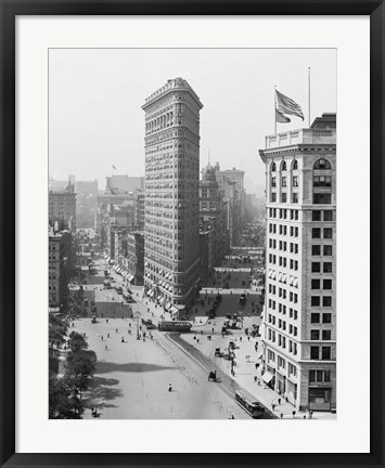 Framed Flatiron Building, circa 1908 Print