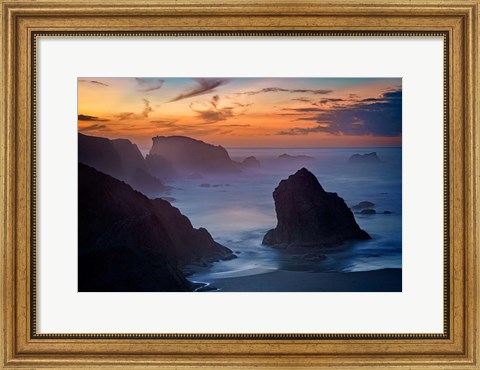 Framed Coquille Point Twilight Print