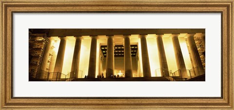 Framed Columns surrounding a memorial, Lincoln Memorial, Washington DC, USA Print