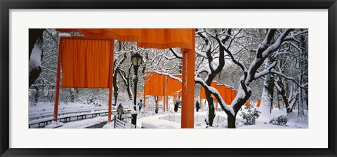 Framed Gates Project in Snow Print