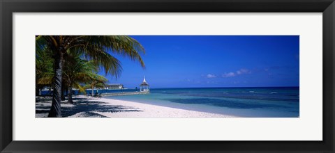 Framed Beach At Half Moon Hotel, Montego Bay, Jamaica Print