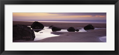 Framed Rocks on the beach, Sandymouth Bay, Bude, Cornwall, England Print