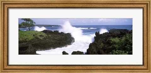 Framed Waves breaking at the coast, Hana Coast, Black Sand Beach, Hana Highway, Waianapanapa State Park, Maui, Hawaii, USA Print