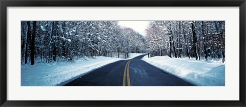 Framed Metro Park Road OH USA Print