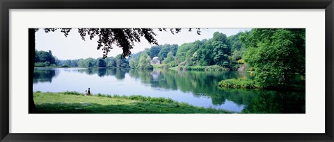 Framed Stourhead Garden Lake and pavillion, England, United Kingdom Print