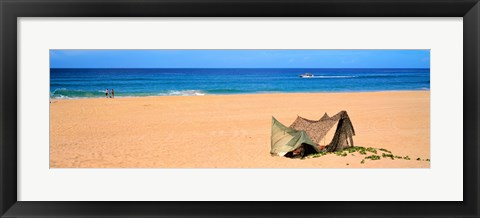 Framed Tent on the beach, Polihale State Park, Kauai, Hawaii, USA Print