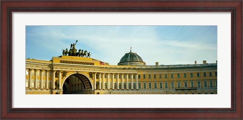 Framed Low angle view of a building, General Staff Building, State Hermitage Museum, Palace Square, St. Petersburg, Russia Print