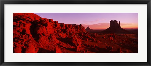 Framed Butte rock formations at Monument Valley, Arizona Print