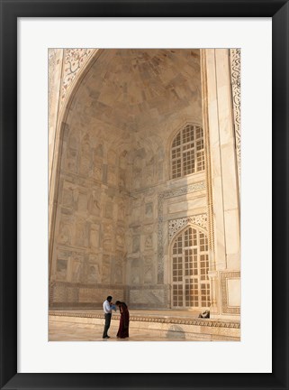 Framed Visitors dwarfed by the Taj Mahal, Agra, Uttar Pradesh, India Print