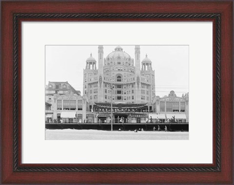 Framed Atlantic City&#39;s Marlborough-Blenheim Hotel, ca. 1908 Print