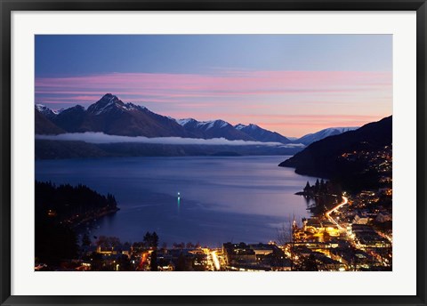 Framed Lake Wakatipu, Queenstown, South Island, New Zealand Print