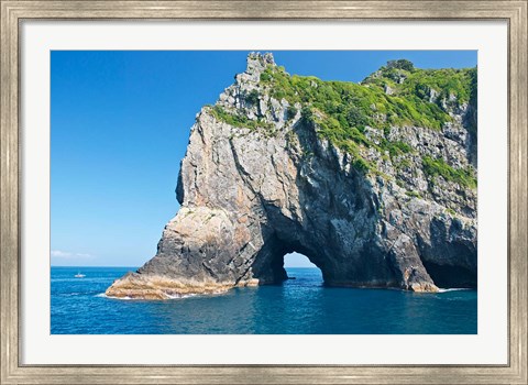 Framed New Zealand, North Island, Bay of islands, Hole in the Rock Print
