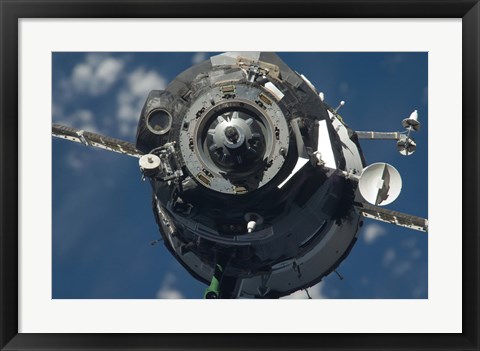 Framed Soyuz TMA-17 Spacecraft Print