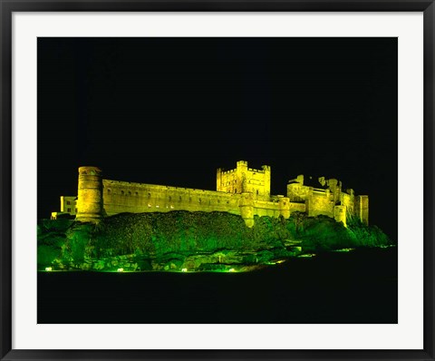 Framed Bamburgh Castle, Northumberland, England Print