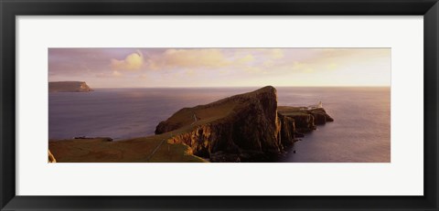 Framed Phare de Neist Point, Ecosse Print