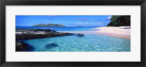 Framed Island in the sea, Veidomoni Beach, Fiji Print