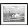 John Parrot/Stocktrek Images - RMS Queen Mary in New York Harbor (R823440-AEAEAGOFDM)