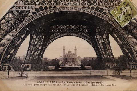 Framed La Base de la Tour Eiffel Print