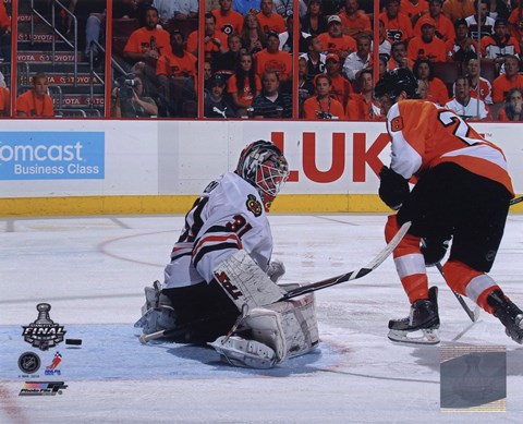 Framed Claude Giroux 2009-10 NHL Stanley Cup Finals Game 3 Action (#13) Print