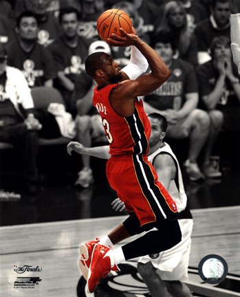 Framed Dwyane Wade Game 3 of the 2011 NBA Finals Spotlight Action(#21) Print
