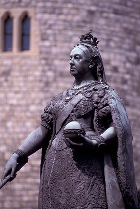 Framed Queen Victoria Statue, Windsor, England Print