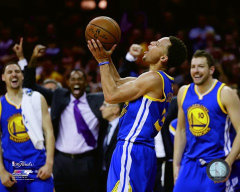 Framed Stephen Curry Game 6 of the 2015 NBA Finals Print