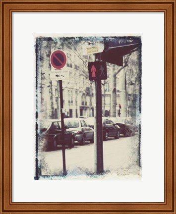 Framed Paris Stroll I Print