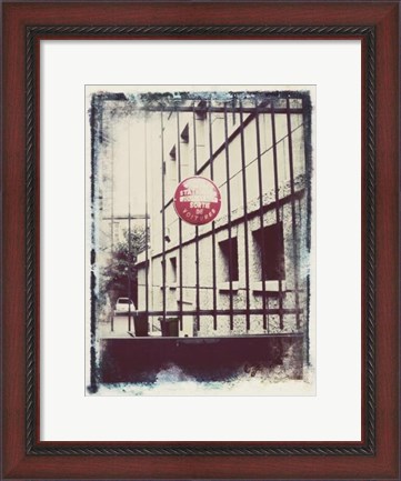 Framed Paris Stroll II Print