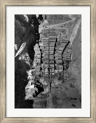 Framed Dam structure as seen from skip on 150-ton cableway. View is made on center line of structure from elevation 1000 Print