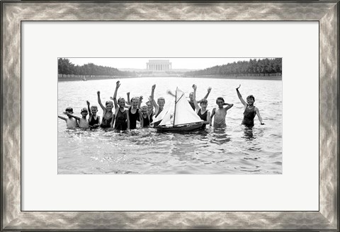 Framed Lincoln Memorial with children in the reflecting pool Print