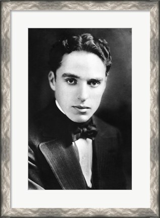 Framed Charlie Chaplin - B&amp;W Print