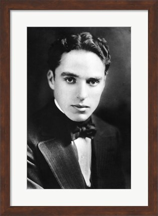 Framed Charlie Chaplin - B&amp;W Print