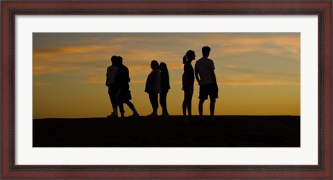 Framed Silhouette of people on a hill, Baldwin Hills Scenic Overlook, Los Angeles County, California, USA Print