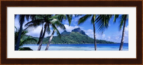 Framed Bora Bora, Tahiti, Polynesia Print