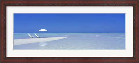 Framed Beach Scene, Digufinolhu, Maldives Print