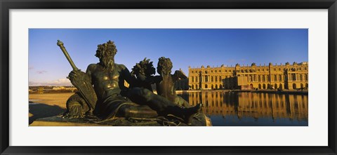 Framed Chateau de Versailles, France Print