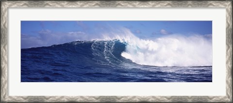 Framed Rough waves in the sea, Tahiti, French Polynesia Print