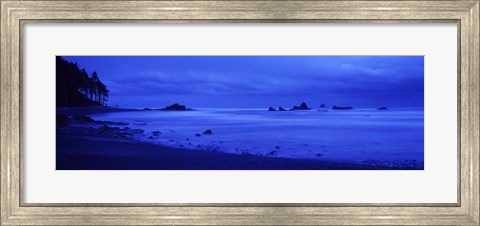 Framed Surf on the beach, Ruby Beach, Olympic National Park, Olympic Peninsula, Washington State, USA Print