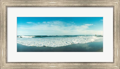 Framed View of the Atlantic Ocean at Fort Tilden beach, Queens, New York City, New York State, USA Print