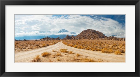 Framed Converging roads, Alabama Hills, Owens Valley, Lone Pine, California, USA Print