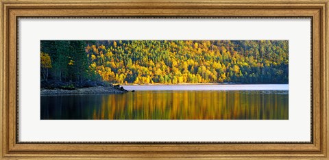 Framed Loch Beinn a&#39; Mheadhoin, Highlands Region, Scotland Print