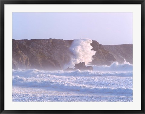 Framed Waves crashing on the coast, Pointe De Pen-Hir, Camaret-Sur-Mer, Finistere, Brittany, France Print