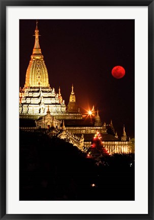 Framed Asia, Myanmar, Bagan, moon rising over Ananda temple Print