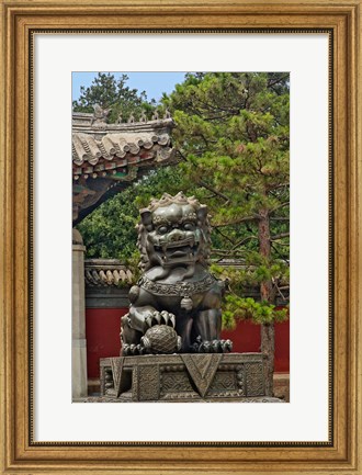 Framed Lion statue, Forbidden City, Beijing, China Print