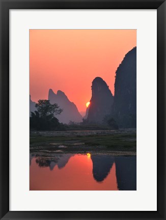 Framed Karst Hills Along the River Bank, Li River, Yangshuo, Guangxi, China Print