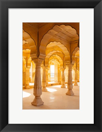 Framed Colonnaded gallery, Amber Fort, Jaipur, Rajasthan, India. Print