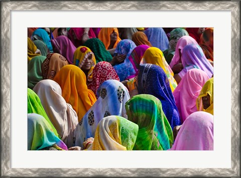 Framed Women in colorful saris, Jhalawar, Rajasthan, India Print