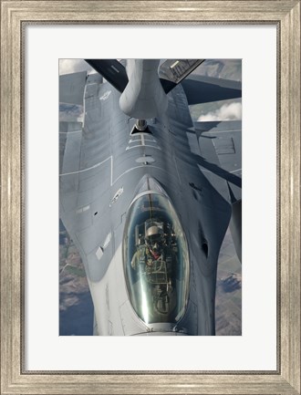 Framed US Air Force F-16C Fighting Falcon Refueling Print