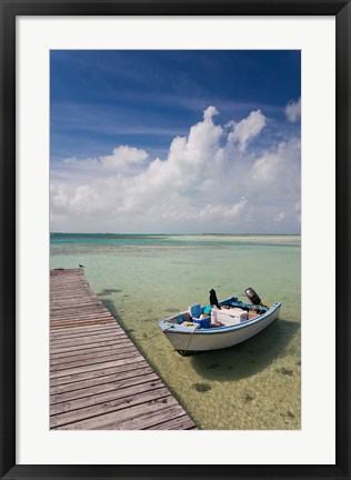 Framed Bahamas, Eleuthera, Harbor Island, Dunmore, harbor Print