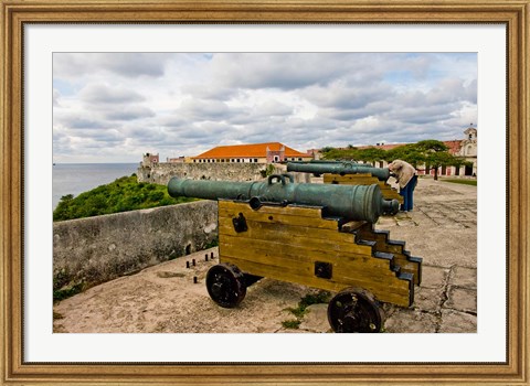 Framed Fortress de San Carlos de la Cabana, Havana, Cuba Print